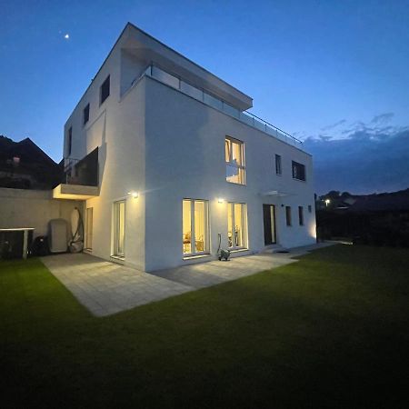 V.I.P Appartement Boettstein Bagian luar foto
