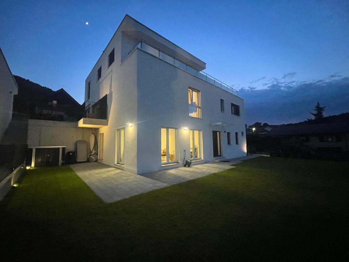 V.I.P Appartement Boettstein Bagian luar foto
