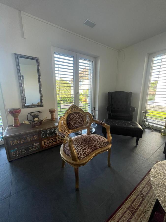 V.I.P Appartement Boettstein Bagian luar foto